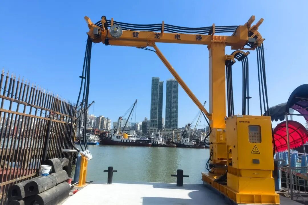 纯电动客船,纯电动船,电动船,健龙